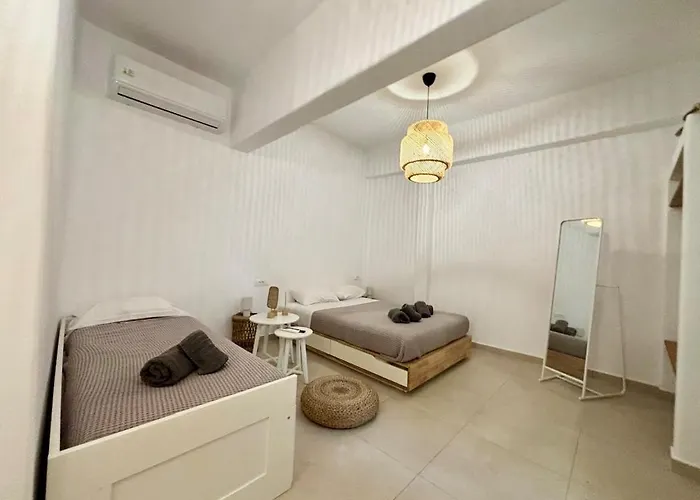 Nyaraló Elenitas Studio, Steps To The Windmills, Fabrika & Little Venice *