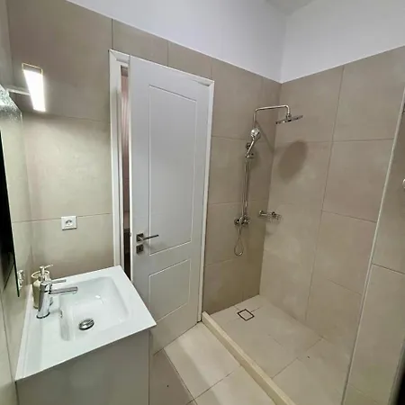 Dom wakacyjny Elenitas Studio, Steps To The Windmills, Fabrika & Little Venice *