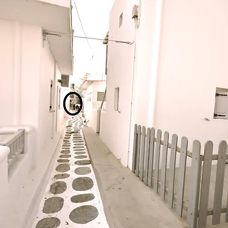 Ferienhaus Elenitas Studio, Steps To The Windmills, Fabrika & Little Venice Mykonos Town